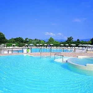 Villaggio Colombare Aparthotel