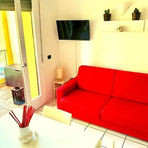 Aparthotel Gardalakeapartment A, Sirmione
