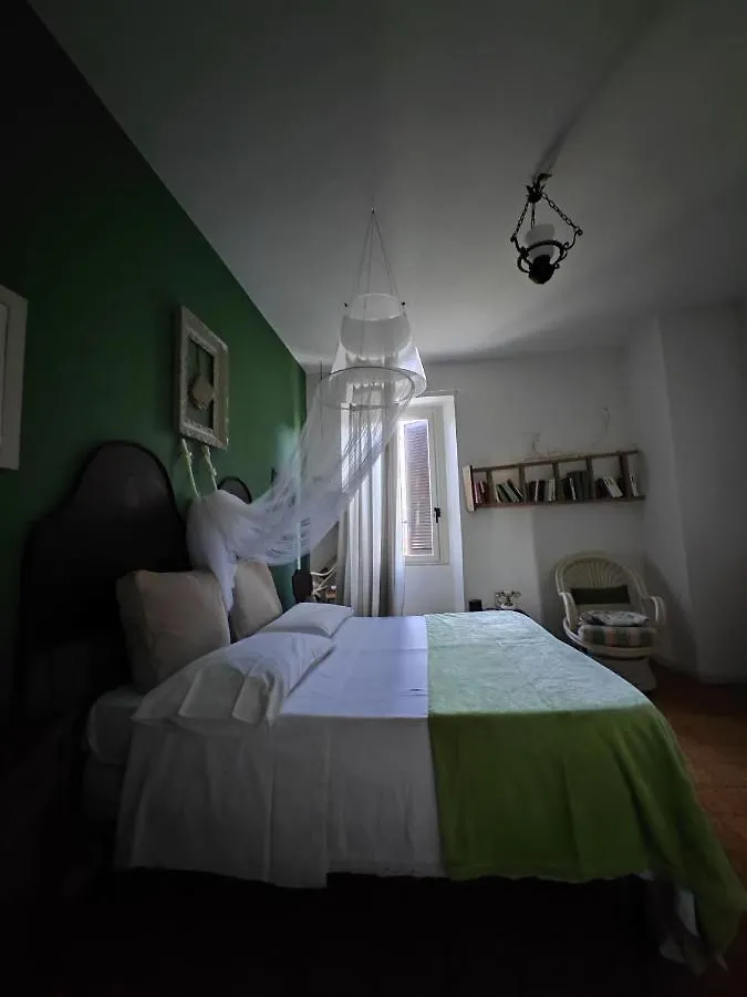 B&B Lamagia Di Corte Moronati Sirmione Nocleg ze śniadaniem