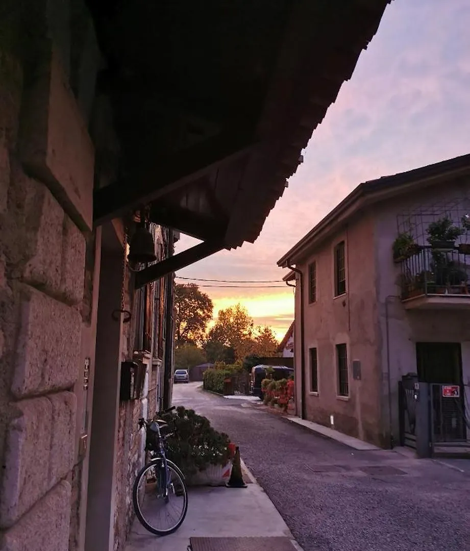 B&B Lamagia Di Corte Moronati Sirmione Włochy